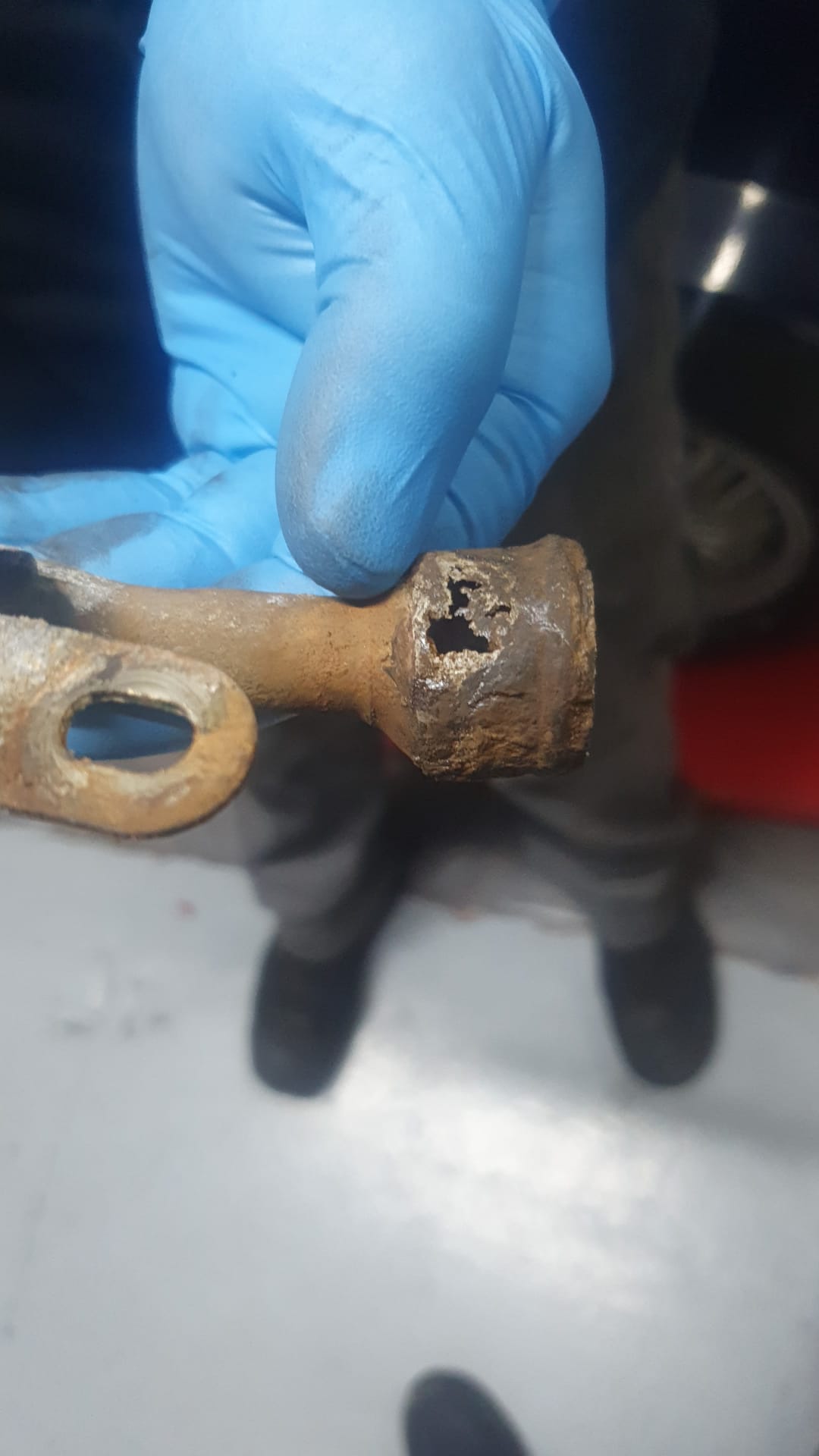 Primer TUBO de refrigeración INOX para el Porsche 924 2.0
